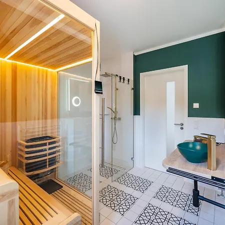 Meerraum - Mit Ausblick Und Sauna! Lägenhet